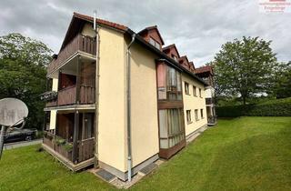 Wohnung kaufen in 09376 Oelsnitz, Vermietete geräumige 4-Raum-Eigentumswohnung mit Balkon, Stellplatz und Küche in Oelsnitz/Erzgebirge