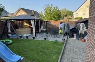 Mehrfamilienhaus kaufen in 41836 Hückelhoven, Mehrfamilienhaus mit Platz