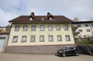 Mehrfamilienhaus kaufen in 78136 Schonach, Vielseitiges MFH mit Renovierungspotenzial in Schonach im Schwarzwald - Ideal für Familien, Mehrgenerationenwohnen oder Investoren!
