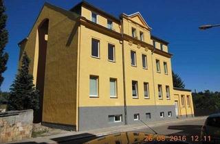 Wohnung mieten in Straße Des Friedens, 09212 Limbach-Oberfrohna, *** Gemütliche und sanierte DG 3-Zimmer mit Wannenbad und Laminat in guter Lage ***