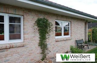 Haus kaufen in 25348 Engelbrechtsche Wildnis, Bungalow - optimal bis ins hohe Alter Neubauplanung - Winkel-Bungalow als Niedrigenergiehaus