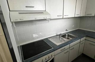 Wohnung kaufen in Floraplatz, 53840 Troisdorf, Schöne 1 Zimmerwohnung mit viel Potenzial