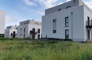 Anlageobjekt in Libellenweg 11, 35085 Ebsdorfergrund, Profitables Anlageobjekt im Generationenpark - Mehrfamilienhaus mit 5 Wohneinheiten - Neubau!