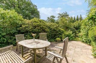 Einfamilienhaus kaufen in 22880 Wedel, Freistehendes Einfamilienhaus in der Einsteinstraßemit individuellem Sanierungskonzept!