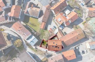 Mehrfamilienhaus kaufen in 83714 Miesbach, Vier Wohnungen, ein Zuhause. Saniertes Mehrfamilienhaus im Ortskern.