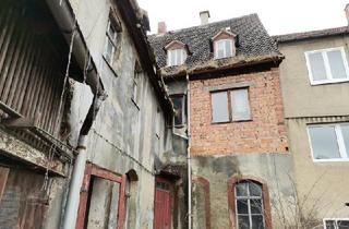 Mehrfamilienhaus kaufen in 09322 Penig, Penig - ObjNr:19221 - Sanierungsbedürftiges Mehrfamilienhaus in exponierter Lage in Nähe der Stadtverwaltung