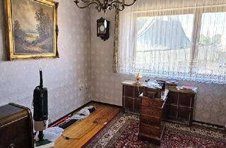 Haus kaufen in 67808 Falkenstein, Falkenstein - ObjNr:19202 - Solides Zweifamilien-Reihenmittelhaus sucht Handwerker