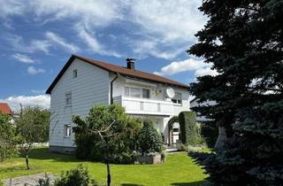 Haus kaufen in 87493 Lauben, Zweifamilien Haus mit großem Garten in ruhiger Lage von Lauben