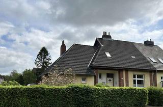 Doppelhaushälfte kaufen in 25541 Brunsbüttel, Doppelhaushälfte in zentraler Lage