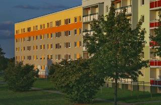 Wohnung mieten in Gr. Mühlenbreite 46, 39240 Calbe, Familienfreundliche 4-Raum Wohnung mit Balkon