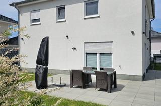 Villa kaufen in Im Oberried, 61194 Niddatal, Schöne Stadtvilla, top ausgestattet in Bönstadt, Privatverkauf !