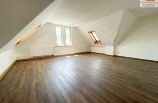 Wohnung mieten in Bahnhofstraße 25, 08280 Aue, Frisch saniert! 2-Raum-Dachgeschosswohnung im Auer Zentrum