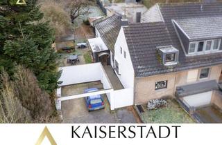 Doppelhaushälfte kaufen in 52068 Aachen, Doppelhaushälfte mit großem Grundstück und viel Potential in beliebter Lage