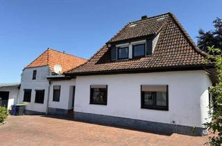 Haus kaufen in 25712 Hochdonn, SOMMERANGEBOT: 30% unter Gutachten! Großes Haus mit Werkstatt, Carport und Garten!