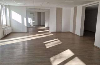 Büro zu mieten in Benediktstraße 19, 49401 Damme, Vielseitige Mietfläche in Damme: Ideal als Tagespflege oder Büro