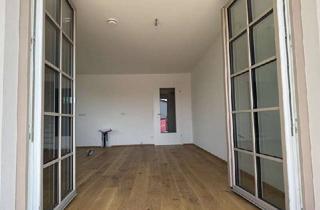 Wohnung kaufen in Voggenbergstraße, 83416 Saaldorf-Surheim, Wohlfühlen auf zwei Ebenen: 2-Zimmer-Maisonettewohnung Top 5