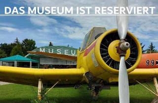 Lager kaufen in Spittelbronner Weg 78, 78056 Villingen-Schwenningen, Luftfahrt-Museum inkl. Exponate, Wohnhaus, Halle + Grundstück - tolle Lage, direkt an der Landebahn