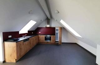 Wohnung mieten in Bellingstr. 19/1, 72285 Pfalzgrafenweiler, Sehr schöne 2-Zimmer Wohnung - im 2.DG - zentral gelegen in Pfalzgrafenweiler