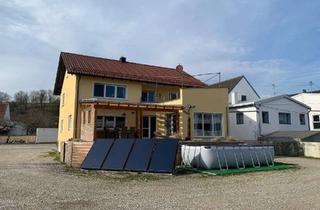 Haus kaufen in 86558 Hohenwart, Exklusiv! Wohnhaus mit großem Grundstück - Bauland und viel Potenzial in Hohenwart zu verkaufen!
