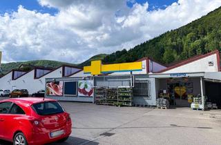 Gewerbeimmobilie mieten in Münsinger Straße 36, 72574 Bad Urach, Verkaufsfläche * Großer Parkplatz * Andienungshof