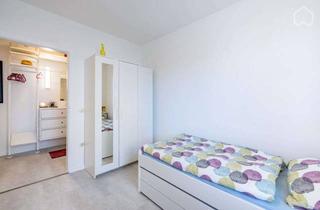 Immobilie mieten in 40764 Langenfeld, GROSSZÜGIGE 5-ZIMMER-EG-WOHNUNG IN LANGENFELD (RHLD.)