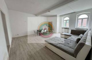 Wohnung kaufen in 96275 Marktzeuln, Ihr neues Zuhause im Erdgeschoss – Großzügige 4-Zimmer-Wohnung mit Altbau-Charme in Marktzeuln