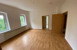 Wohnung mieten in Ernst-Thälmann-Str. 49, 08499 Mylau, Große 3-Raum-DG-Wohnung in Mylau