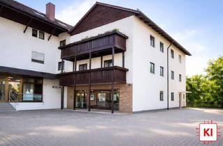 Mehrfamilienhaus kaufen in 82140 Olching, Mehrfamilienhaus mit drei abgeschlossenen Wohneinheiten und einer Gewerbeeinheit