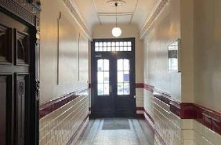 Anlageobjekt in Schonensche Straße 00, 10439 Pankow, Top Lage - Schöner heller Altbau - 2 Zimmerwohnung mit alten Dielen und mit Balkon