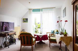 Wohnung kaufen in 26340 Zetel, Altersgerechte Obergeschosswohnung mit Balkon in Zetel