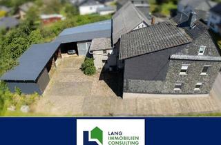 Bauernhaus kaufen in 55483 Kappel, Ländliches Bauernhaus mit Platz für zwei Generationen – einschließlich Scheune Garage und Carport