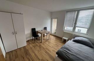 Wohnung mieten in Bahnhofstraße 33, 73312 Geislingen, Schönes WG-Zimmer direkt gegenüber von Hochschule und Bahnhof – Möbel inklusive