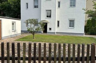 Villa kaufen in 04600 Altenburg, Zweifamilienhaus sucht Großfamilie