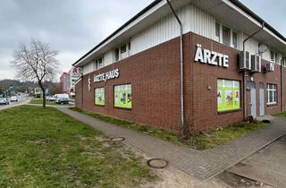 Büro zu mieten in Poggestraße, 17166 Teterow, Praxis-/Büroflächen mit Einzelhandelsumfeld