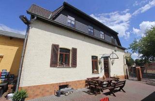 Haus kaufen in 06780 Zörbig, Großes Wohnhaus mit Nebengebäude- Wohnen und Arbeiten an einem Ort ist hier möglich!