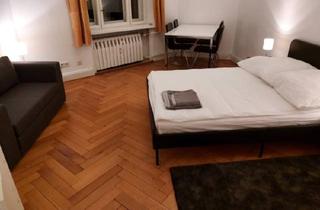 WG-Zimmer mieten in Am Koellnischen Park, 10179 Berlin, Furnished, clean and private Room in Mitte from September 1st 2024!!!! Short- and Longterm possible. Visitation possible from 1st of August! Contact me.