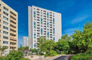 Sozialwohnungen mieten in Jacob-Winter-Platz, 01239 Prohlis-Süd, Sofort bezugsfertige 3-Zimmerwohnung mit Balkon! Küche mit Tresen! Aufzug!