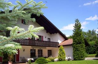 Haus kaufen in 82409 Wildsteig, TOP-Lage mit Berg- und Weitblick! Edle Liegenschaft mit 1.900 m² Grund - weitere Bebauung möglich!