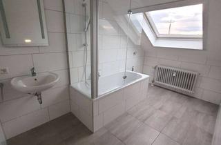 Wohnung mieten in 76297 Stutensee, Schöne 4-Zi.-Whg. mit großer Sonnen-Terrasse und neuem TGL-Bad!