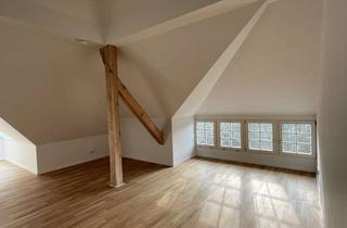 Wohnung mieten in Bertha Von Suttner Str., 15806 Zossen, Wohnen im Denkmal - historische Dachgeschosswohnung mit Alleinstellungsmerkmal