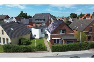 Mehrfamilienhaus kaufen in 25813 Husum, Mehrfamilienhaus mit Zweiwohneinheiten in zentraler Lage von Husum