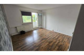 Wohnung mieten in Außenring 10, 08132 Mülsen, + + + 4,0-Zimmerwohnung mit Balkon! + + +