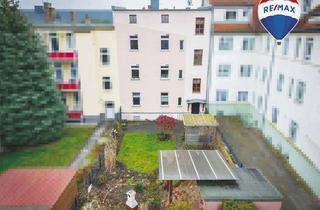 Anlageobjekt in 39218 Schönebeck (Elbe), Ruhiges Wohnidyll: Vielseitiges Zweifamilienhaus in Schönebeck als attraktive Investmentgelegenheit.