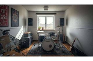 Immobilie mieten in Allee Der Kosmonauten 24, 12681 Marzahn, 12m² Proberaum mit Fenster in Berlin, direkt an Tram-Station