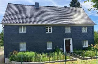 Haus kaufen in 51789 Lindlar, Renovierungsbedürftiges Fachwerkhaus mit Nebengebäude in Lindlar-Kapellensüng