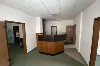 Büro zu mieten in Kleine Brüderstr. 12, 08412 Werdau, Praxis/Büro im Zentrum von Werdau - barrierefrei - separater Zugang - STP