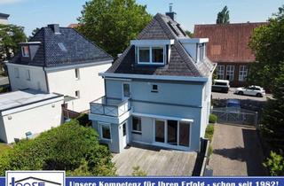 Villa kaufen in 23568 Schlutup, Charmante Stadtvilla in ruhiger Lagevon Lübeck-Schlutup