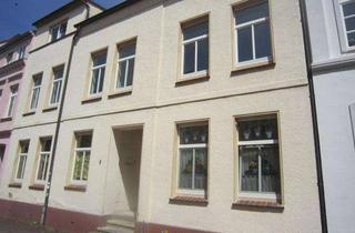 Anlageobjekt in 18273 Güstrow, Mehrfamilienhaus im Stadtzentrum von Güstrow