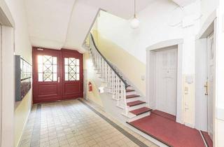 Wohnung kaufen in Mainzer Straße 16, 10715 Wilmersdorf, Top Invest: 2-Zimmer Altbau mit Balkon in bester Wilmersdorf Lage!