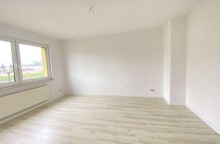 Wohnung mieten in Wittenhäger Straße 19-29, 18510 Wittenhagen, Wunderschöne 3 Raum Wohnungen mit Balkon und bald mit Aufzug!
